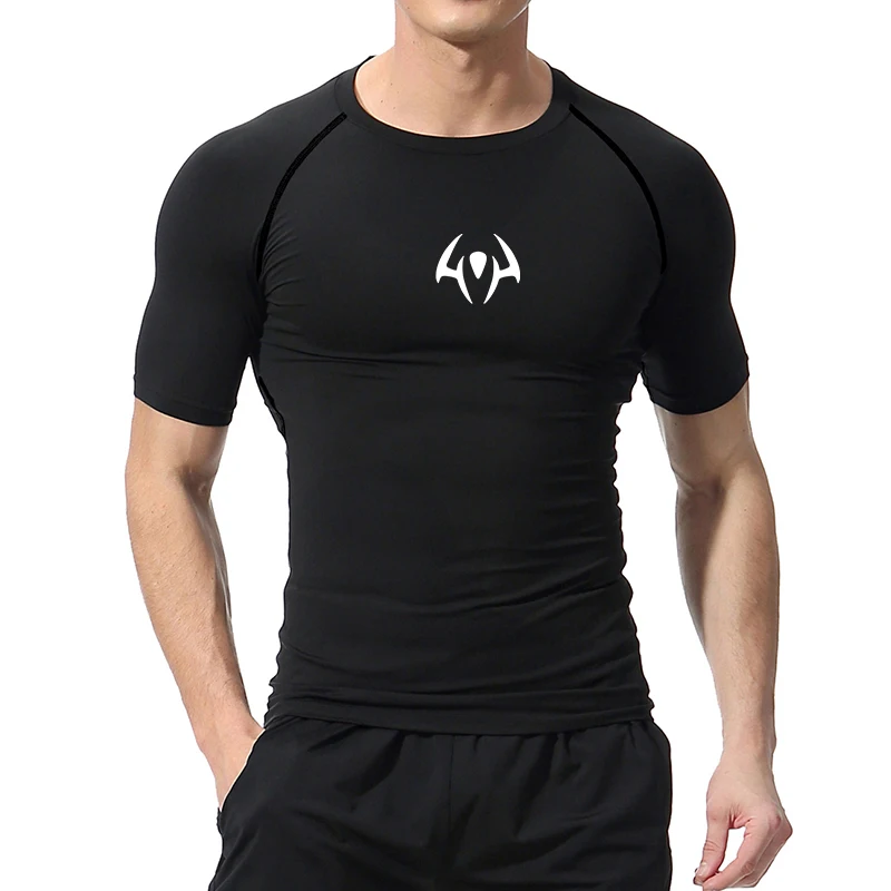 Graphic Short Sleeve Compressi - Base Layer Top recensione e prezzo